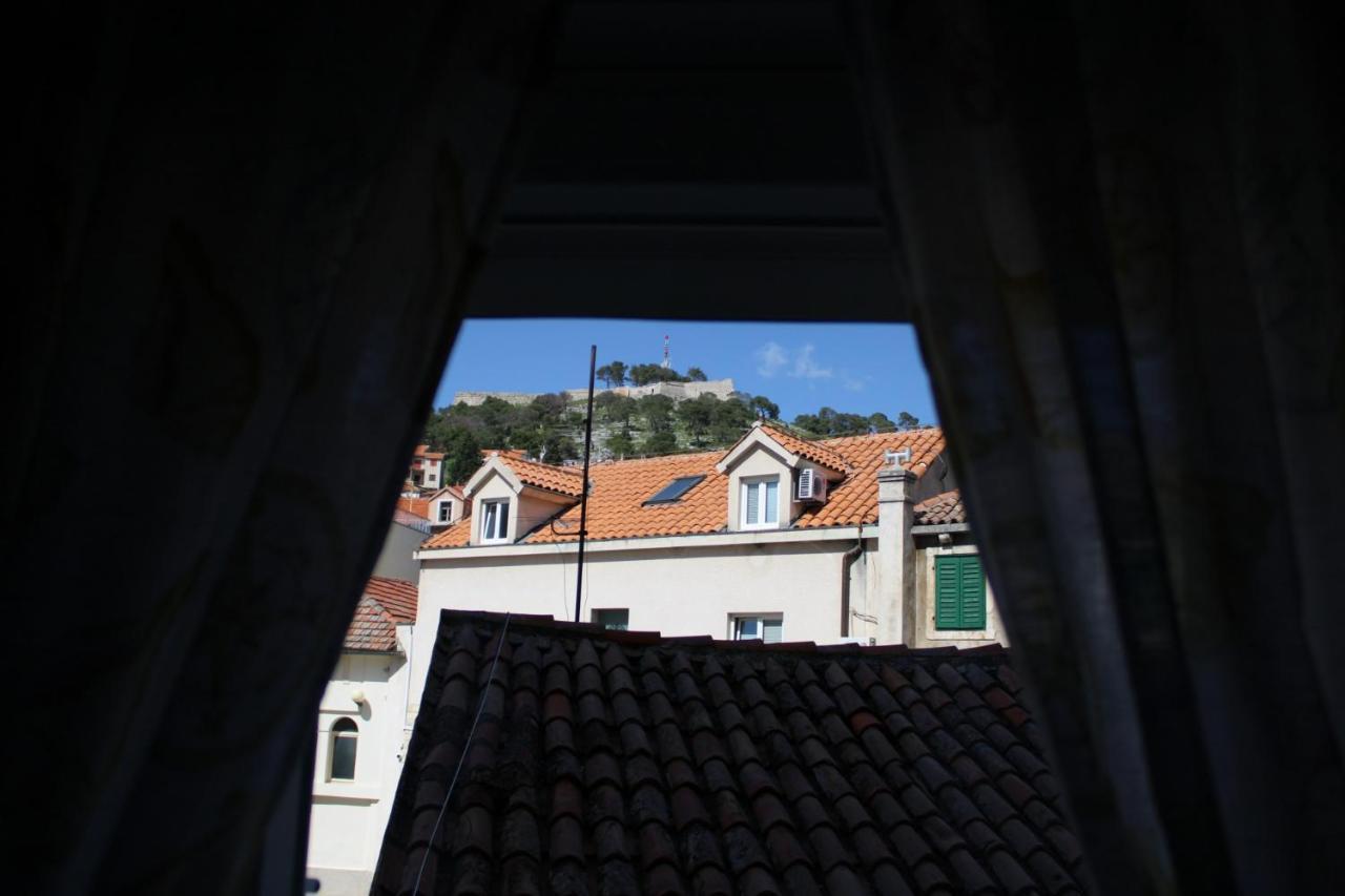 Charming Old Town Apartment Šibenik Exterior foto